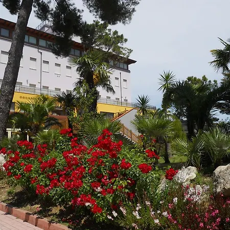Parc Immacolata Отель 3*