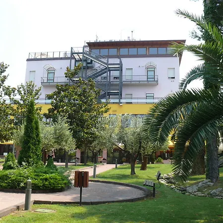Szálloda Parc Immacolata Pescara